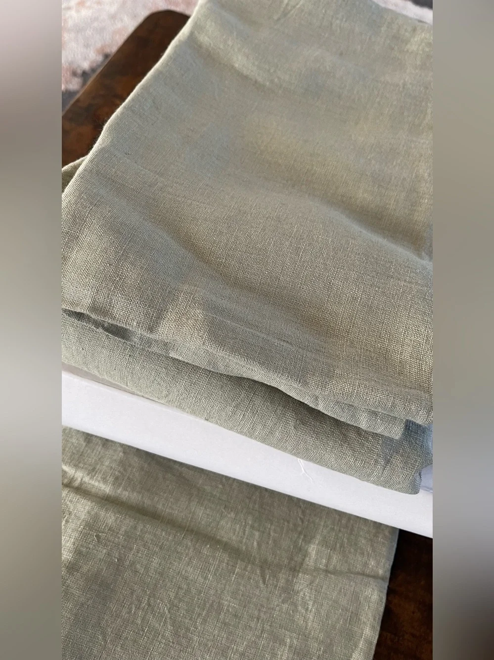 NWT Quince European Linen Duvet Cover Set, Full/Queen (Willowleaf)